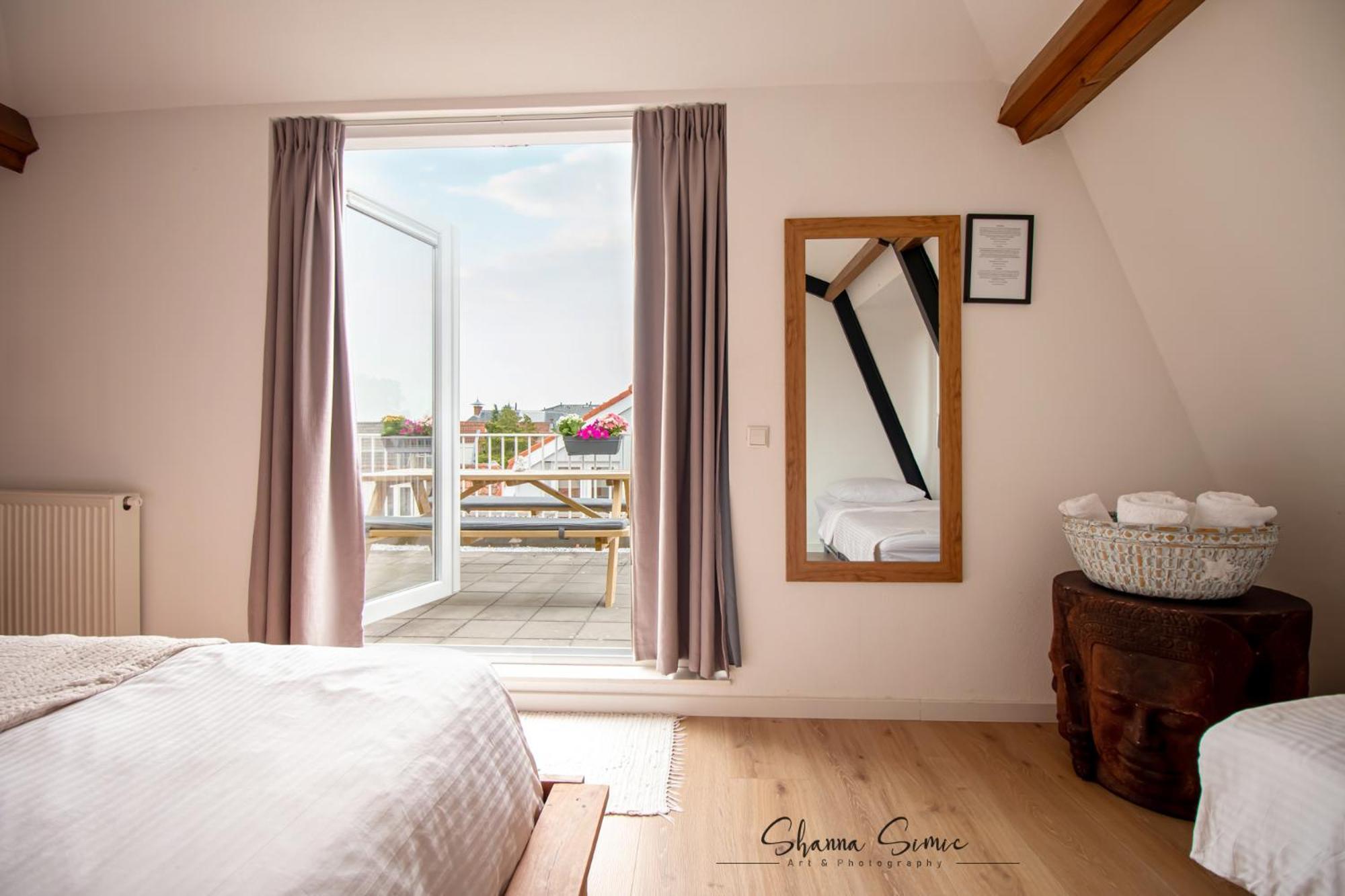 Aparthotel De Koning By Urban Home Stay Alkmaar Exterior photo